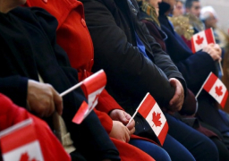 كندا :تنكيس الأعلام فوق المباني الفيدرالية بعد اكتشاف رفات 215 طفلا