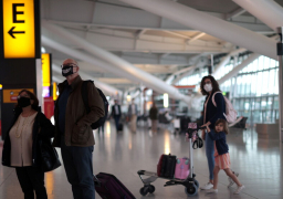 كندا تخفف قيود السفر لمن تلقوا جرعتي التطعيم بدءا من 5 يوليو المقبل