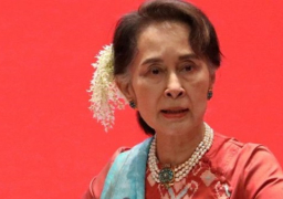 “واشنطن بوست”: المجلس العسكري في ميانمار يحاكم أونج سان سو كي