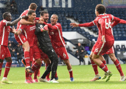 أليسون بيكر يفوز بجائزة هدف الموسم فى ليفربول