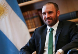 الأرجنتين تتفق مع نادي باريس لتغيير موعد سداد ديونها