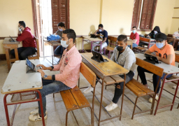 انطلاق الامتحان التجريبي الثالث لطلاب الثانوية العامة على البابل شيت والتابلت اليوم