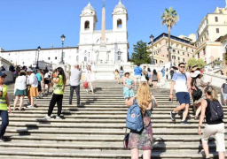 بدءا من اليوم الإثنين .. الكمامات لم تعد إلزامية في الأماكن الخارجية بإيطاليا