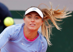 بادوسا تقصي بولسوفا من ويمبلدون