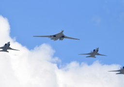 روسيا: قاذفات “تو -22 إم 3” تغرق حاملات طائرات عدو افتراضي في المحيط