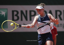 كريتشيكوفا تواجه ساكاري بنصف نهائي رولان جاروس للتنس