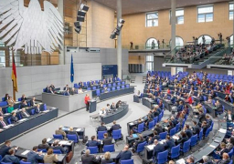 ميركل: الاتحاد الأوروبي يجب أن يصدر ردا مناسبا على الأنشطة الروسية