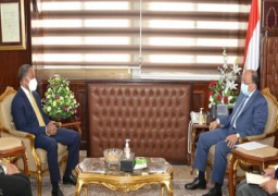وزير التنمية المحلية يستقبل مدير برنامج الأغذية العالمي في نهاية فترة عمله بالقاهرة
