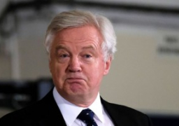 لندن تعلن عن اتفاق مع الاتحاد الأوروبي لتأجيل بعض إجراءات ما بعد «بريكست» في أيرلندا الشمالية