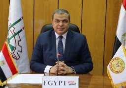 القوي العاملة : تعيين 4022 شابا واستخراج 3492 شهادة قياس مستوى المهارة ورخصة مزاولة الحرفة بالجيزة