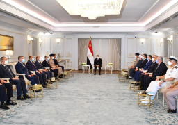 الرئيس يوجه بالالتزام بالتوقيتات الزمنية المحددة للانتهاء من تنفيذ المشروعات القومية علي مستوي الجمهورية وفق ارقي المعايير والجودة الانشائية .