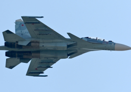 4 مقاتلات روسية تبعد 3 قاذفات أمريكية عن الحدود الروسية