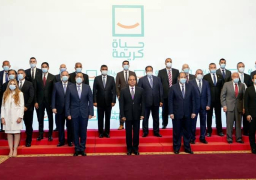 الرئيس يجتمع مع رجال الاعمال المشاركين فى مبادرة “حياة كريمة”