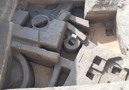 اكتشاف بقايا ورشة لصناعة الفخار من العصر اليوناني الروماني بالبحيرة