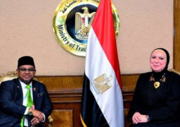 جامع تبحث مع وزير الصناعات الماليزي سبل تعزيز التعاون المشترك