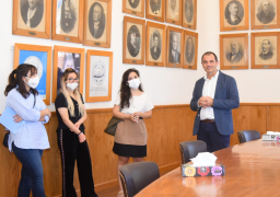 وفد شبابي مصري ويوناني وقبرصي يزور المربع اليوناني ومتحف كفافيس