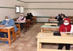 392 ألف طالب يؤدون امتحان الكيمياء و”التعليم” ترصد 35 حالة غش إلكتروني