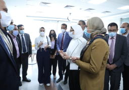 وزيرة الصحة تتفقد مركز تجميع البلازما بالعباسية لمتابعة الاستعدادت النهائية للعمل بالمشروع القومي للتبرع بالبلازما