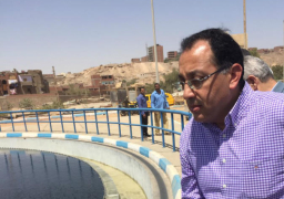 رئيس الوزراء يصل محافظة أسوان لتفقد عدد من المشروعات