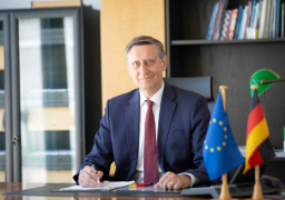 سفير ألمانيا بالقاهرة: العلاقات مع مصر تقف على قاعدة راسخة