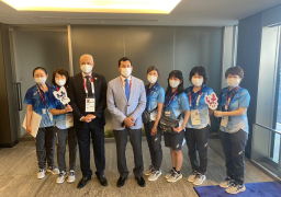 وزير الرياضة يلتقي رئيس اللجنة المنظمة لدورة الألعاب الأوليمبية بطوكيو.. ويعرض التجربة المصرية في تطوع الشباب خلال لقائه مع مجموعة من المتطوعين في تنظيم الأولمبياد