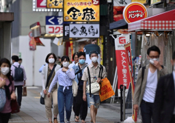 طوكيو تسجل 302 إصابة و4 حالات وفاة بفيروس “كورونا”