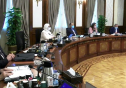 خلال اجتماع مجلس الوزراء .. وزيرة الصحة تستعرض جهود الدولة فى تصنيع لقاح مضاد لفيروس كورونا محلياً