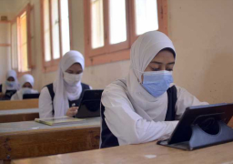 طلاب الثانوية العامة يؤدون اليوم امتحان اللغة العربية