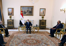 الرئيس السيسي يستقبل وزير الشئون الخارجية الجزائرية..الرئيس السيسي: نحرص على تطوير التعاون الثنائي مع الجزائر في شتى المجالات