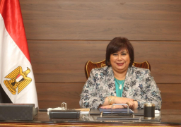 وزيرة الثقافة تتابع الفعاليات الإبداعية فى مبادرة “حياة كريمة” لقصور الثقافة بقري أسيوط