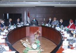 وزير النقل يترأس اجتماع الجمعية العامة العادية والغير عادية للشركة القابضة لمشروعات الطرق والكباري والنقل البر