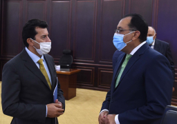 “صبحى” يستعرض استعدادات استضافة “بطولة العالم للناشئين للدراجات “