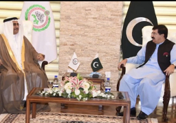 رئيس البرلمان العربي يلتقي رئيس مجلس الشيوخ الباكستاني ويوقعا اتفاقية للتعاون المشترك