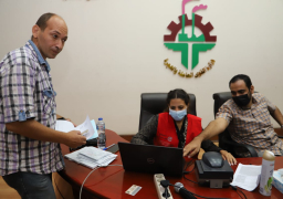 سعفان يتفقد عملية تلقي العاملين للجرعة الأولي من التطعيم ضد “كورونا”