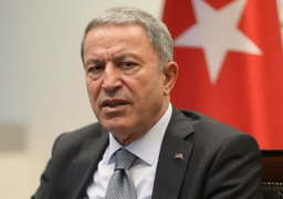 خروجاً على الاجماع الدولي .. وزير دفاع تركيا يؤكد بقاء قوات بلاده فى ليبيا