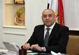 وزير الإسكان يفتتح المعامل المركزية بالهيئة القومية لمياه الشرب