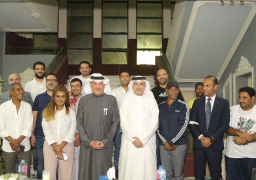 سفير السعودية بالقاهرة يزور موقع تصوير «نحو الظلام»