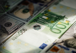 اليورو تستأنف الارتداد من الأدنى لها في أربعة أشهر أمام الدولار الأمريكي