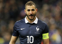 بنزيما يعود لتدريبات ريال مدريد بعد تعافيه من فيروس كورونا