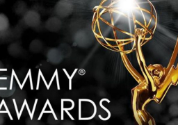 تقليل أعداد المرشحين المدعوين لحفل توزيع جوائز الإيمي وتغيير مكانه