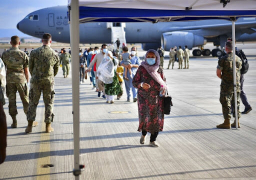 هولندا تنقل 2500 شخص خارج أفغانستان وتعلن الانتهاء من مهمة الإجلاء