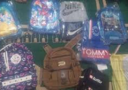 32 الف حقيبة مدرسية كاملة مجانا للاسر الاكثر احتياجا