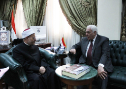 مفتي الجمهورية يبحث تعزيز التعاون مع أمين عام رابطة الجامعات الإسلامية