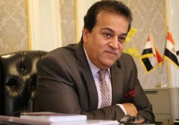 عبد الغفار يستعرض تقارير عن أنشطة الجامعات لنشر الوعي المجتمعي