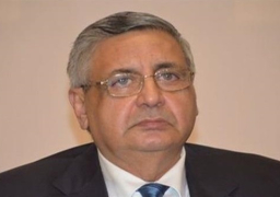 تاج الدين يشدد على الالتزام بالإجراءات الاحترازية للوقاية من كورونا والتطعيم ضد الفيروس