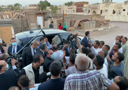 السيسي يقوم بجولة تفقدية بمنطقة مساكن الرويسات بشرم الشيخ