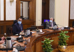 “مدبولى” يتابع الموقف التنفيذي للمشروع القومي لتأهيل الترع والمساقي