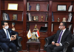 وزير السياحة والآثار يلتقي مدير عام للإيسيسكو