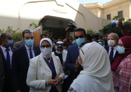 وزيرا التعليم العالي والصحة ورئيس جامعة القاهرة يتفقدون مراكز التطعيم للوقاية من فيروس كورونا بجامعة القاهرة