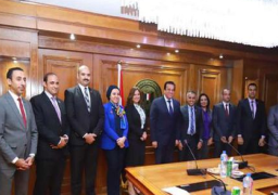 وزير التعليم العالي يؤكد لوفد تنسيقية الأحزاب ضرورة التواصل مع الشباب